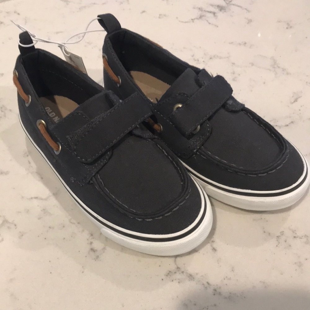 Old Navy Boys Boat Shoe Sneakers, Dark Brown, NWT